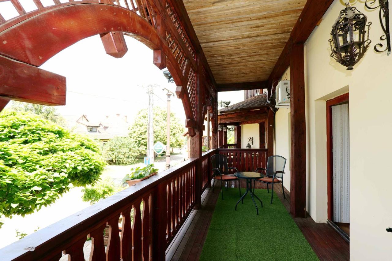 Nyilas Fogadó Nyíregyháza Exterior foto